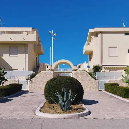 Molino Village Marina *